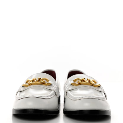 Valentino Garavani Calfskin VLogo Chain Loafers 38.5 White 2 of 8