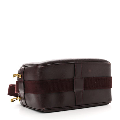 Louis Vuitton Taiga Reporter Messenger Acajou 3 of 9