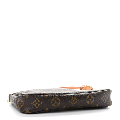 Louis Vuitton Monogram Pochette Accessories 4 of 9