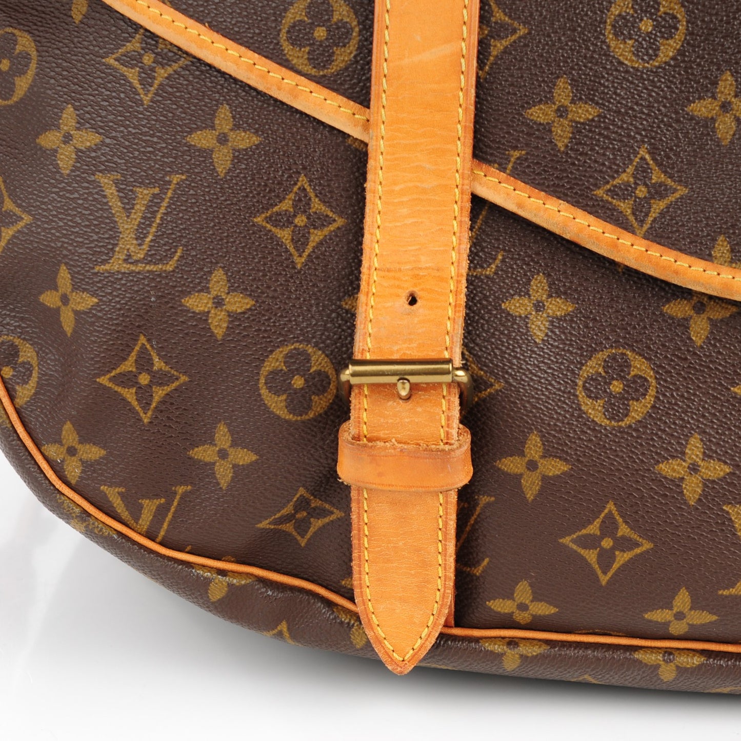 Monogram Saumur 43