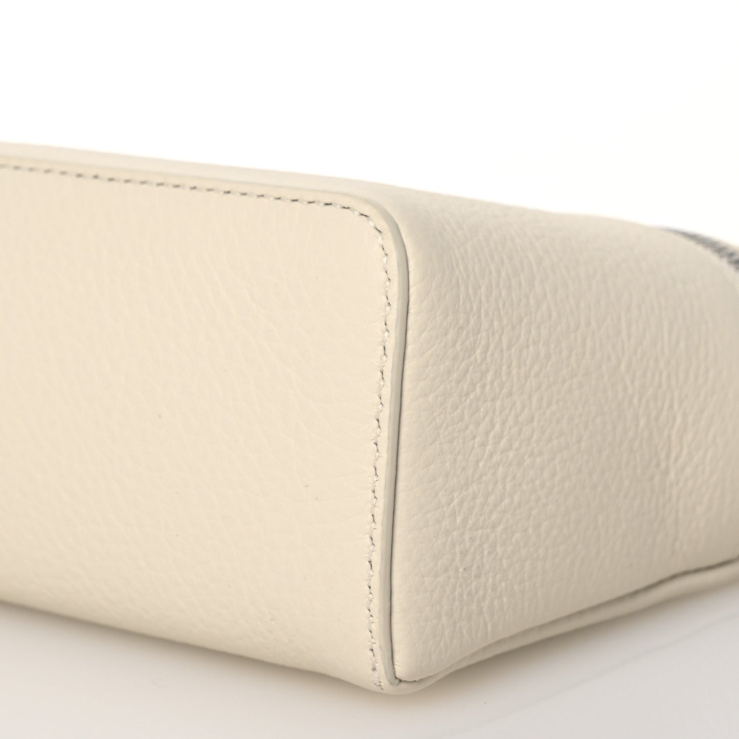 Grained Calfskin L19 Extra Pocket Pouch Whisper White