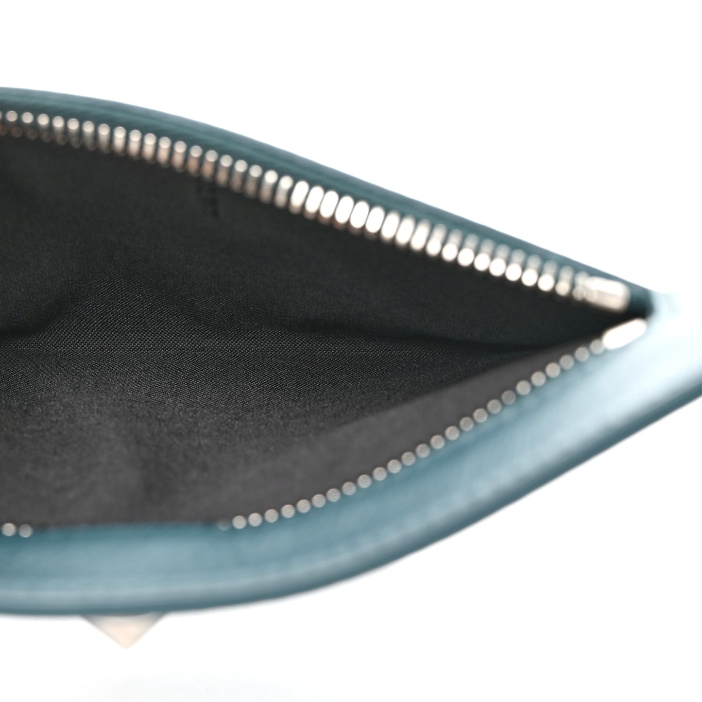 Vitello Baltico Shiny Nappa DotCom Pouch Pound