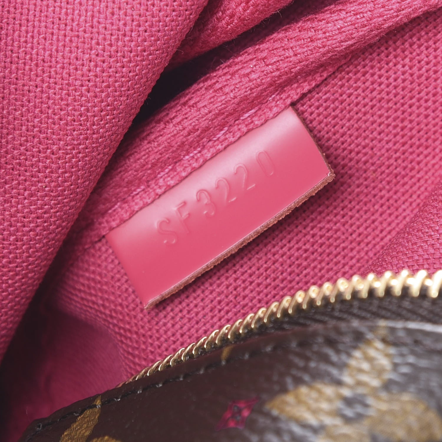 Louis Vuitton Monogram 2020 Christmas Animation Roller Coaster Mini Pochette Accessories Pivoine 5 of 8