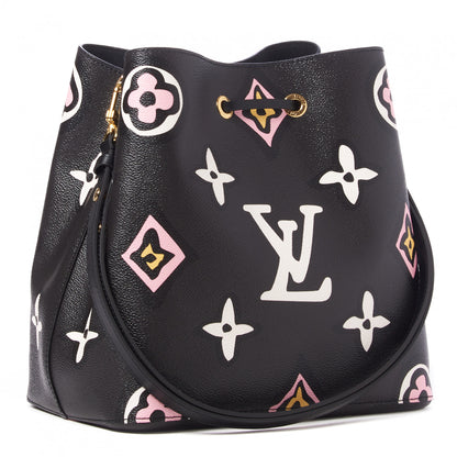 Louis Vuitton Monogram Giant Wild At Heart Neonoe MM Black 3 of 9