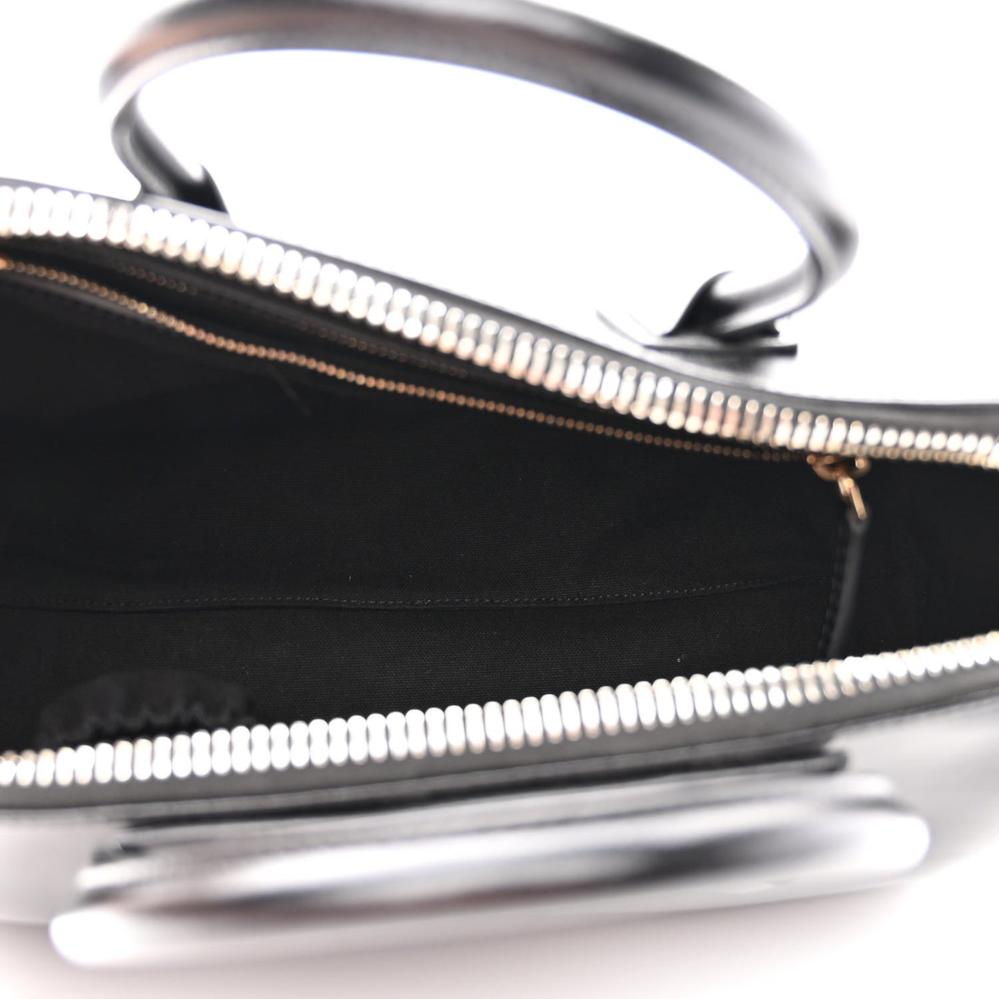 Shiny Lord Calfskin Medium Antigona Black