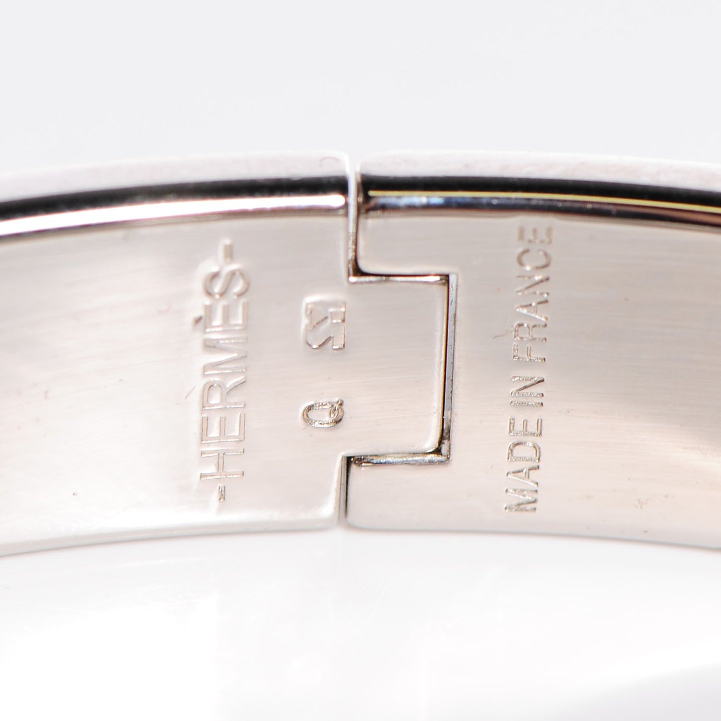 Enamel Narrow Clic Clac H Bracelet PM Etoupe
