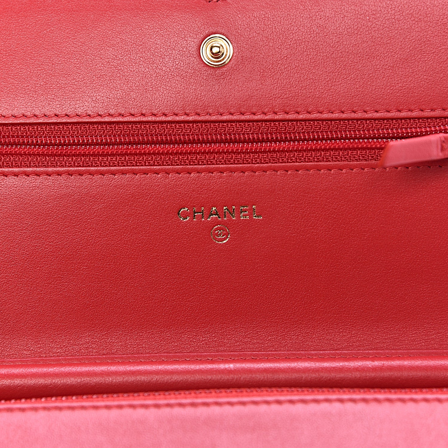 Chanel Caviar Quilted CC Filigree Wallet On Chain WOC Red 6 of 11