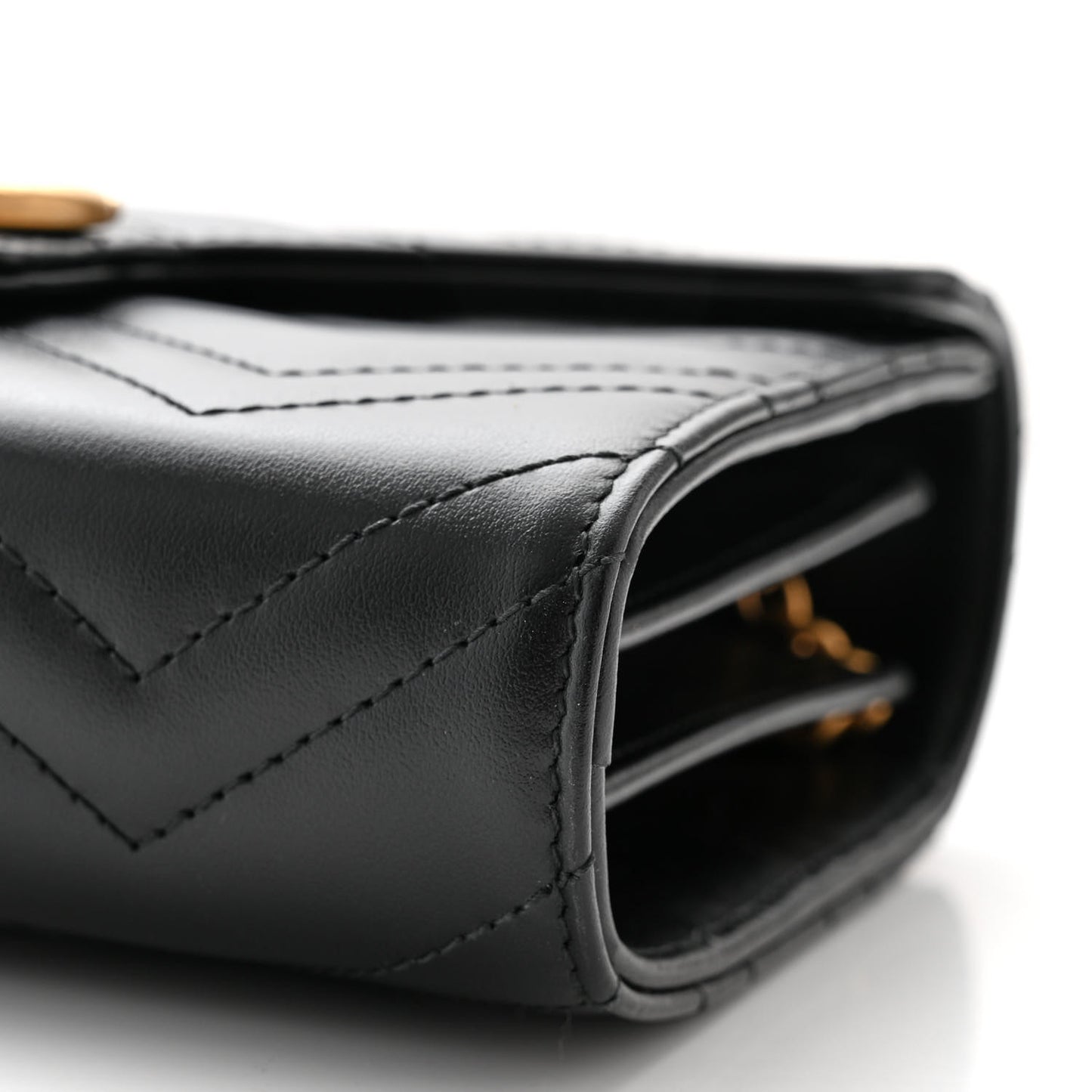 Calfskin Matelasse GG Marmont Chain Wallet Black
