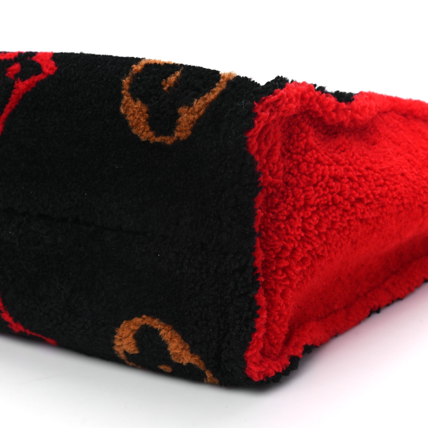 Louis Vuitton Shearling Monogram Giant Teddy Onthego GM Black Red 9 of 10