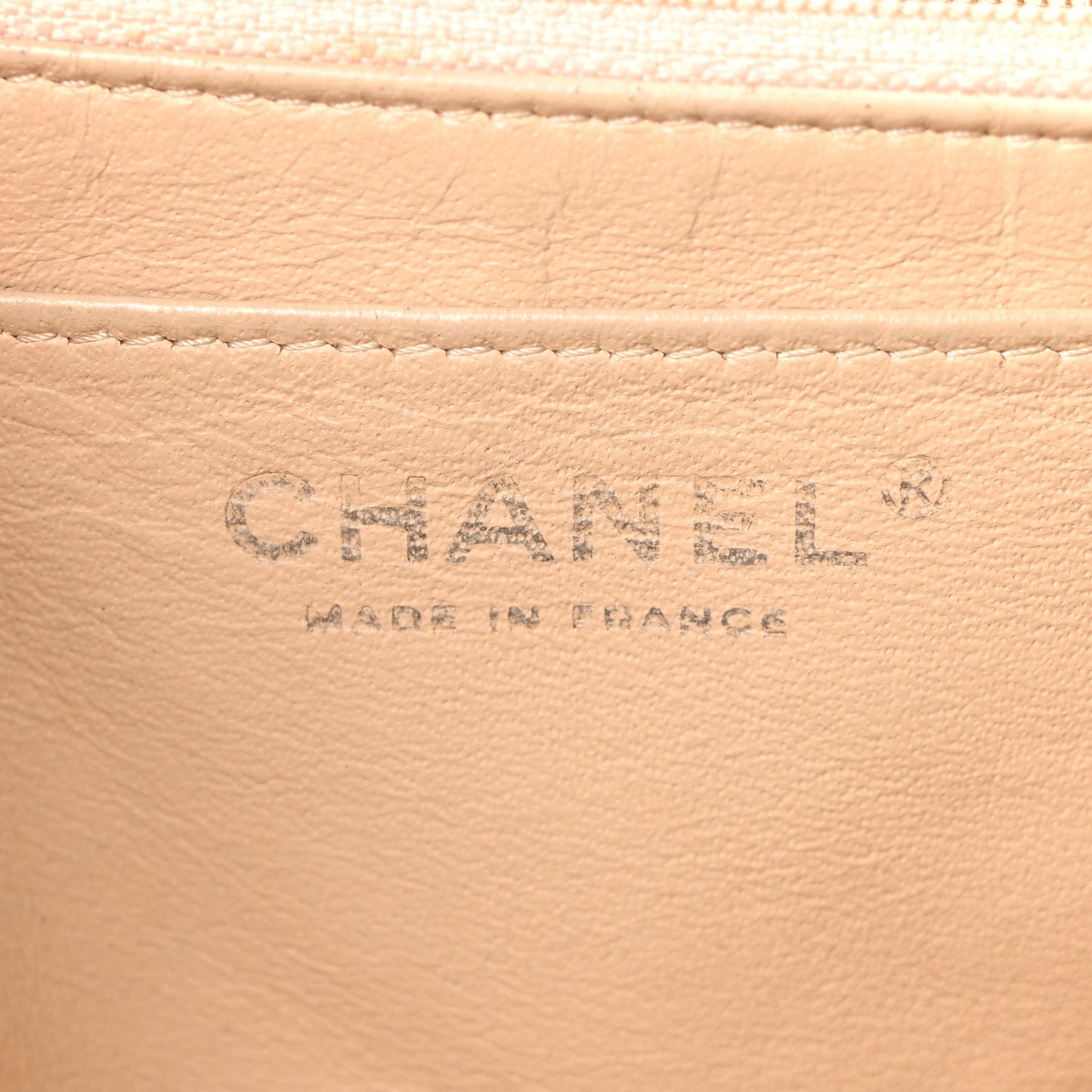 Caviar Quilted Jumbo Single Flap Beige Clair