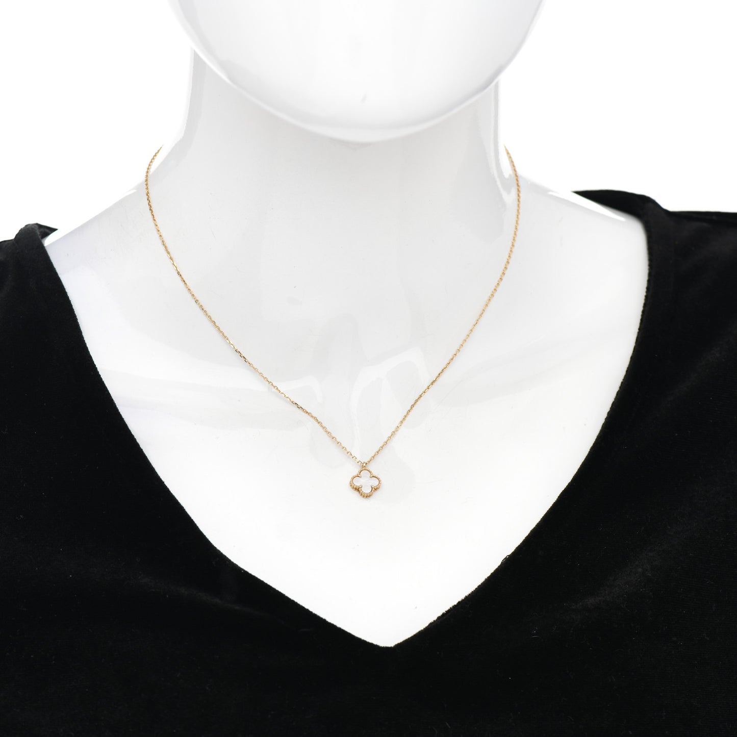 18K Yellow Gold Mother of Pearl Sweet Alhambra Pendant Necklace