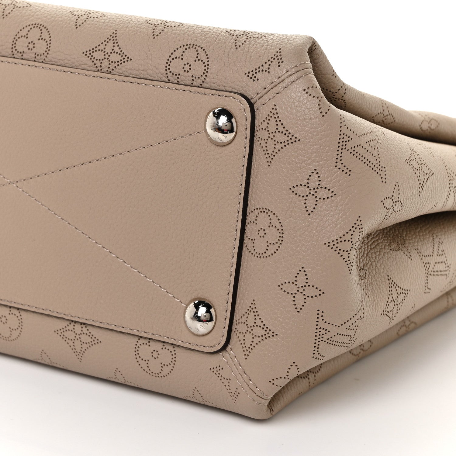 Louis Vuitton Mahina Babylone PM Galet 11 of 12