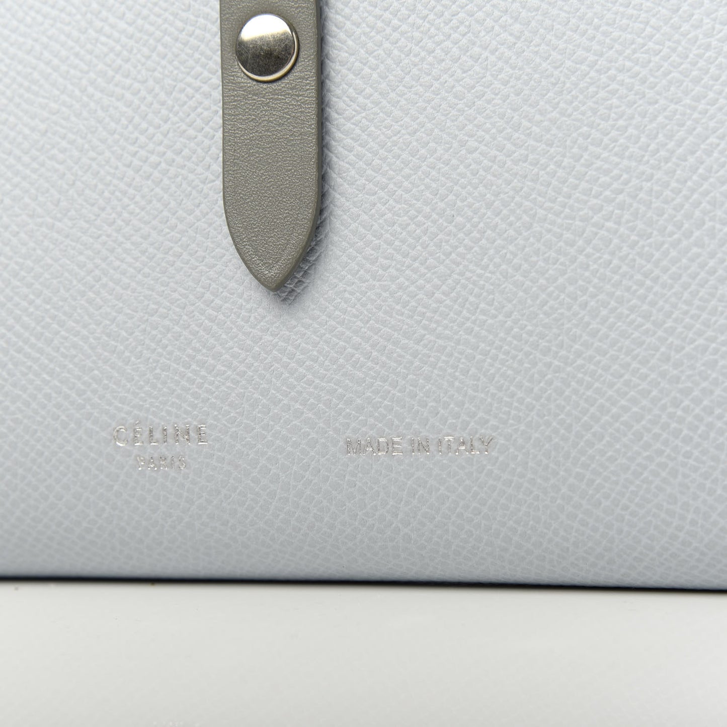 Grained Calfskin Medium Multifunction Strap Wallet Cloud