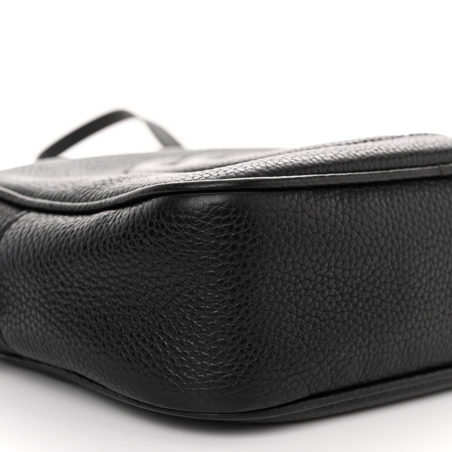 Gucci Pebbled Calfskin Small Soho Disco Bag Black 9 of 11