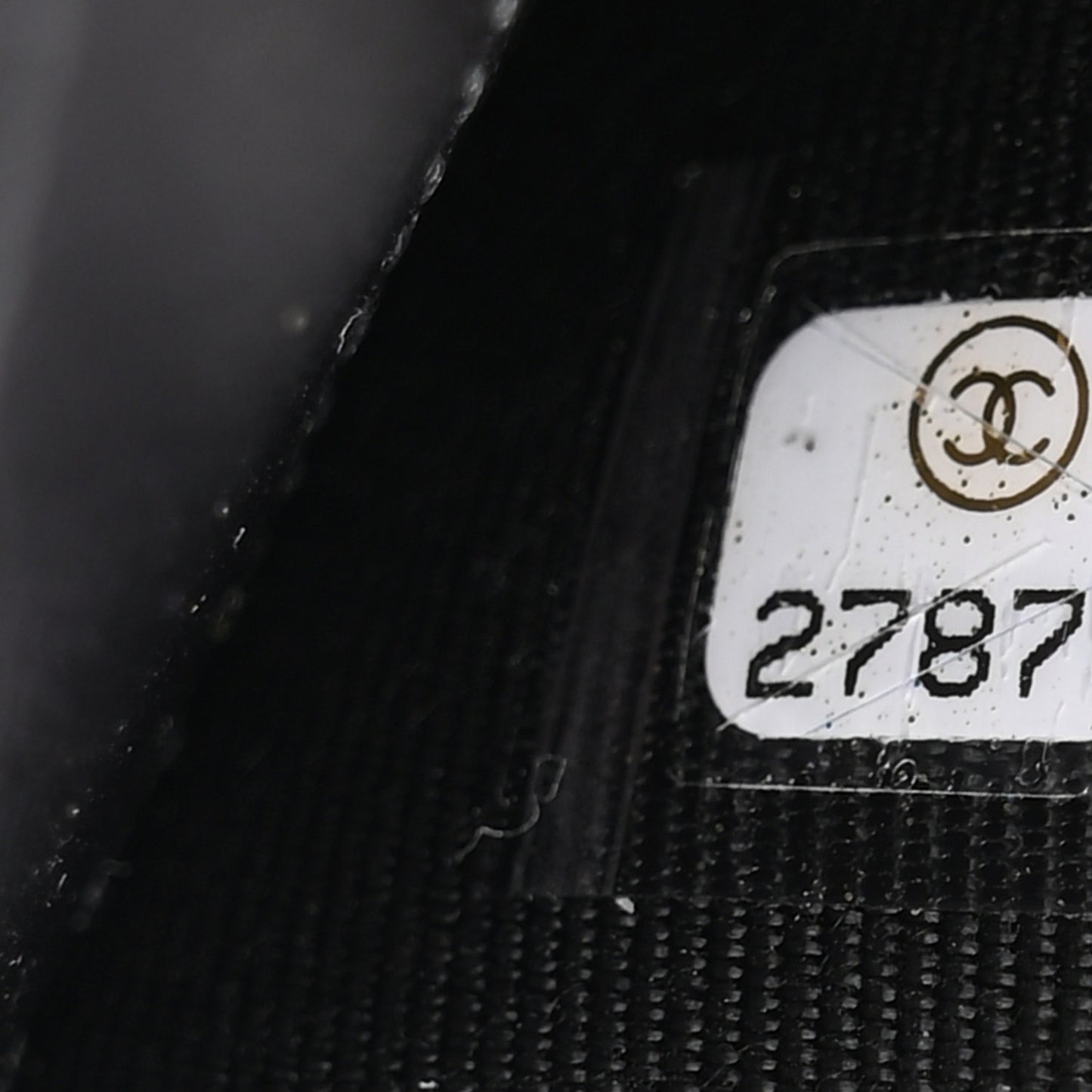 Iridescent Caviar Quilted Medium Flap Wallet Black