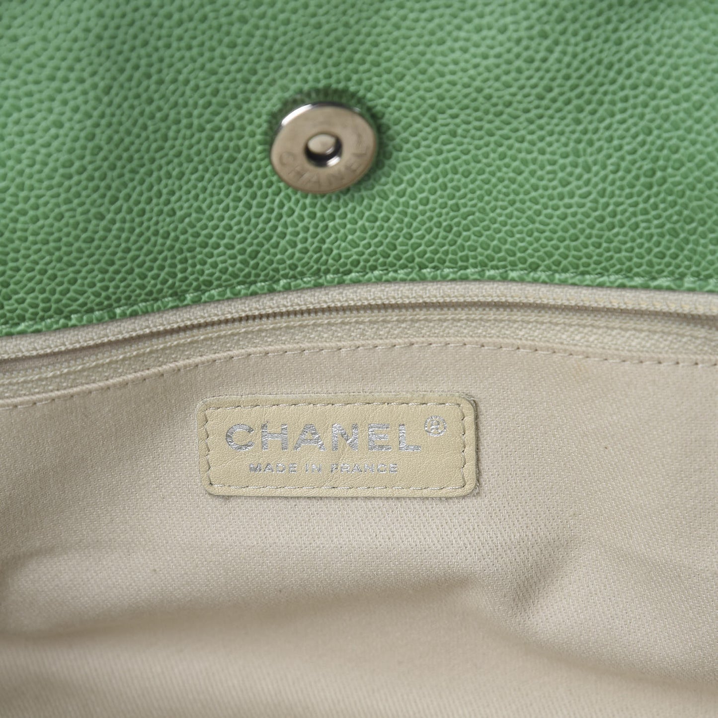 Crumpled Grained Calfskin Drawstring Tote Green