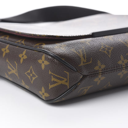 Louis Vuitton Monogram Macassar District PM 5 of 7
