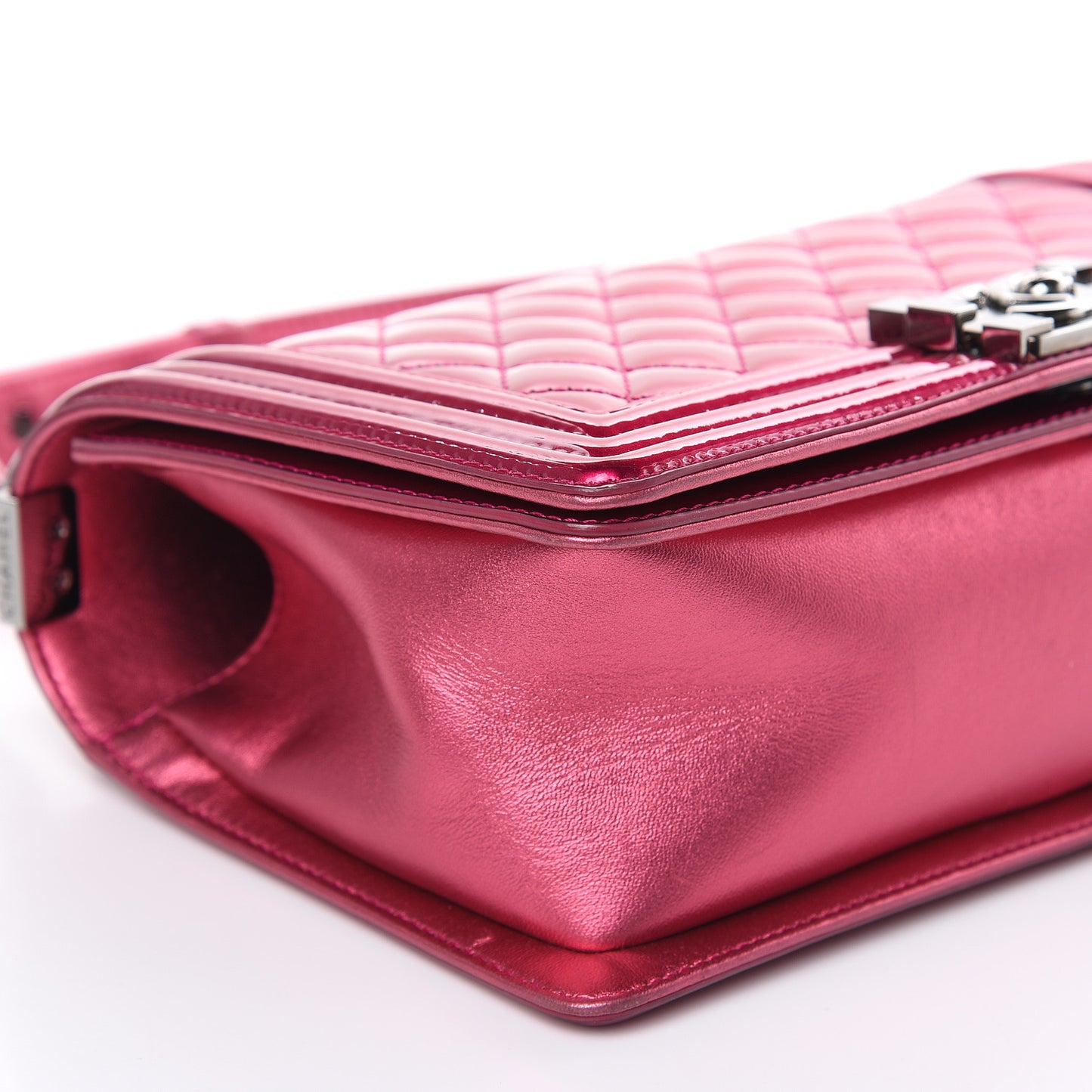 Metallic Patent Calfskin Quilted Medium Boy Flap Pink
