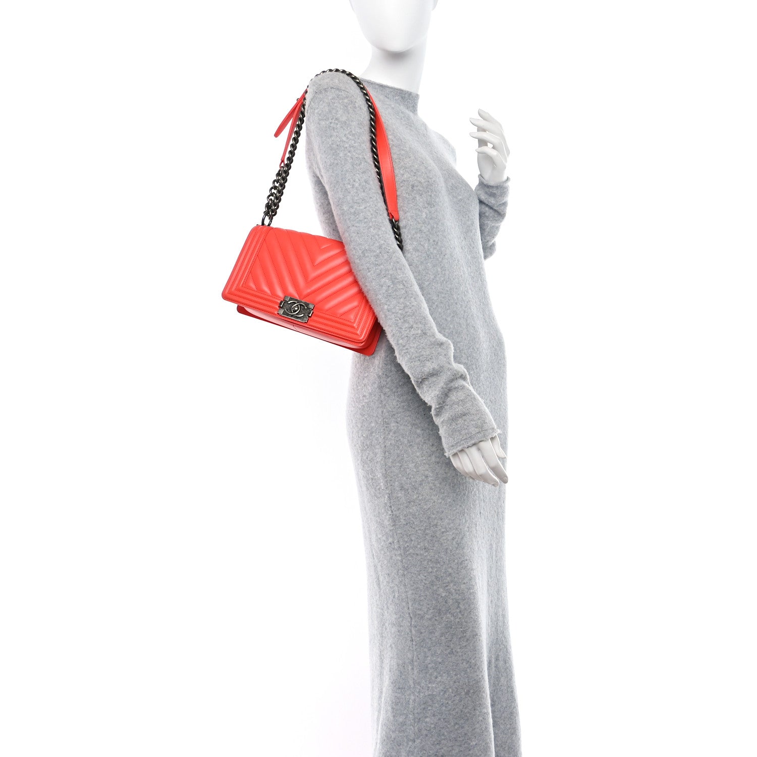 Chanel Calfskin Chevron Quilted Medium Boy Flap Red 2 of 9