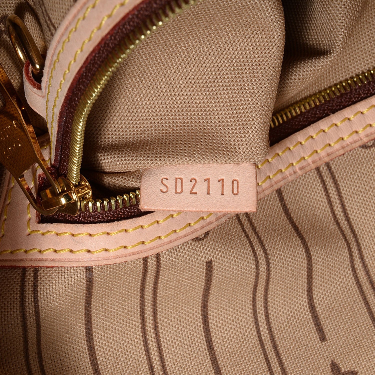 Louis Vuitton Monogram Delightful GM 7 of 8