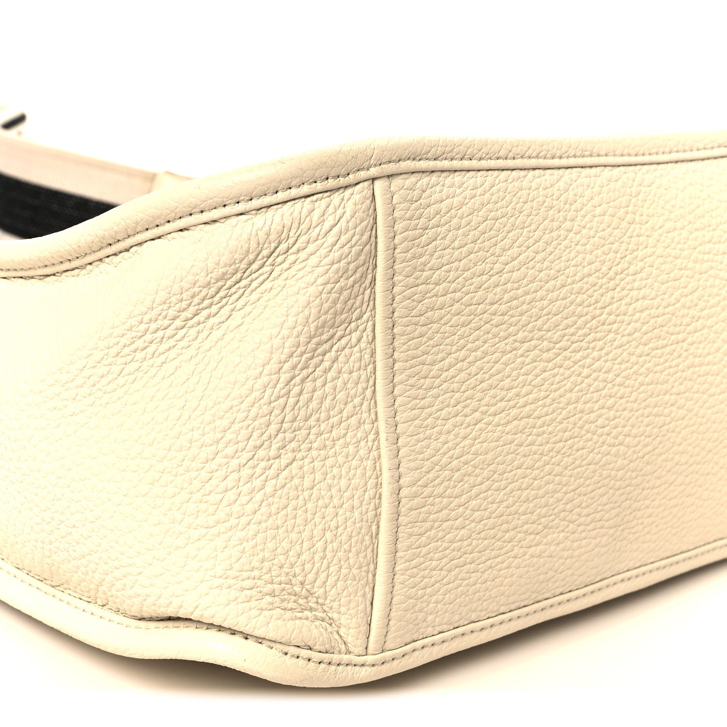 Vitello Daino Soft Hobo Messenger Bag White