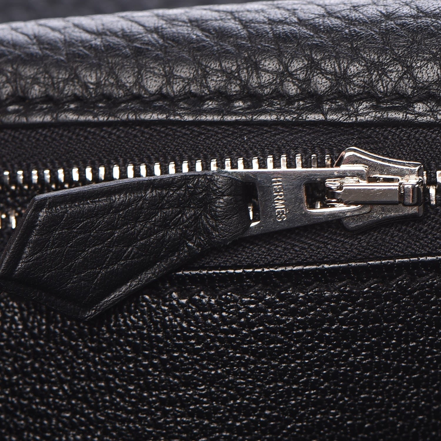 Hermes Taurillon Clemence Shoulder Kelly 40 Black 21 of 33