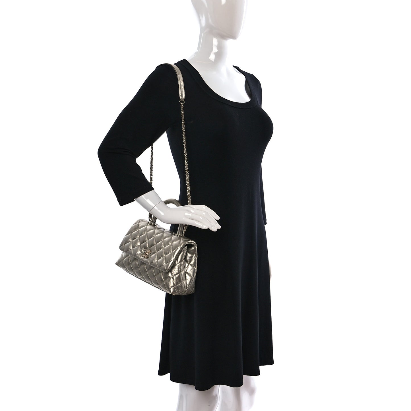 Metallic Aged Calfskin Quilted Mini Coco Handle Flap Gold