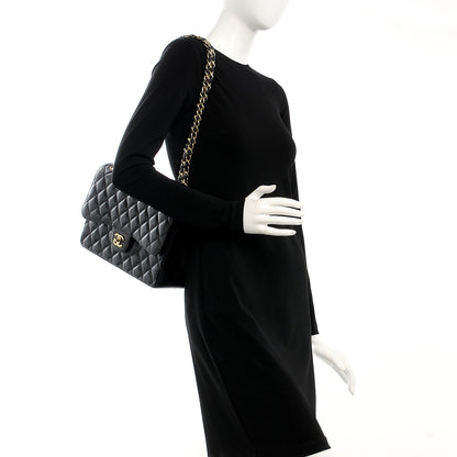 Chanel Caviar Quilted Jumbo Double Flap Black 2 of 7