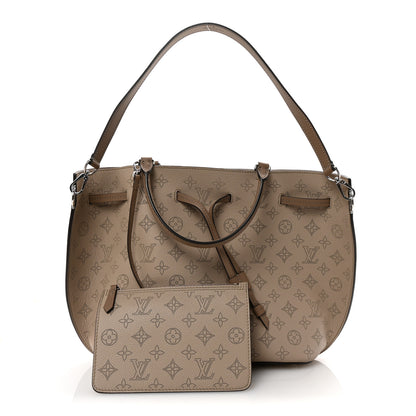Louis Vuitton Mahina Girolata Galet 1 of 9