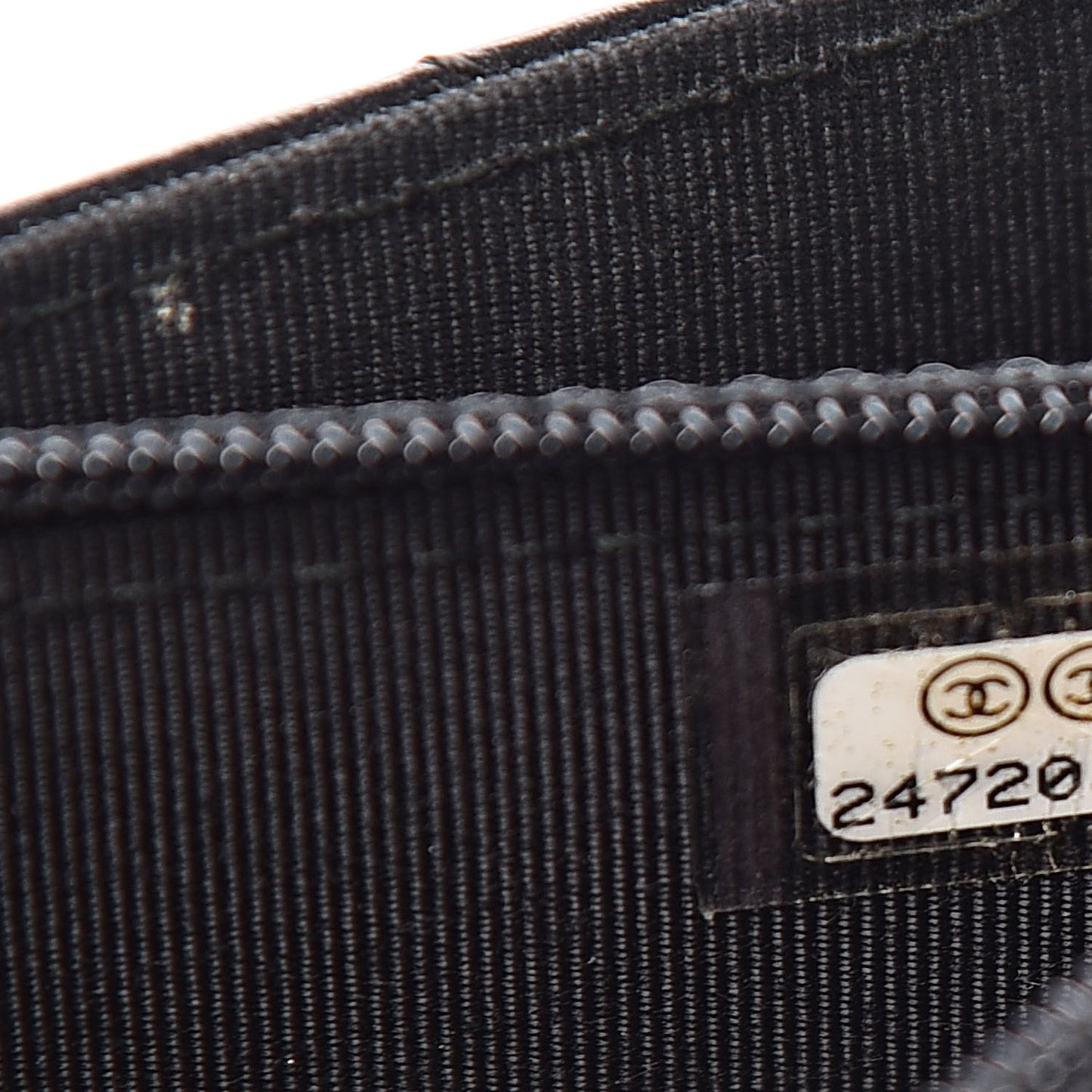 Aged Calfskin Chevron Quilted Reissue 2.55 Square Wallet On Chain WOC So Black