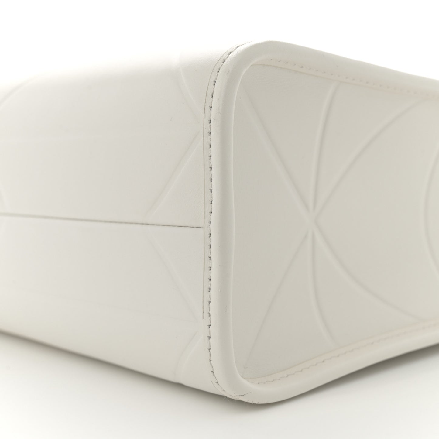 Soft Calfskin Triangolo Symbole Embossed Small White