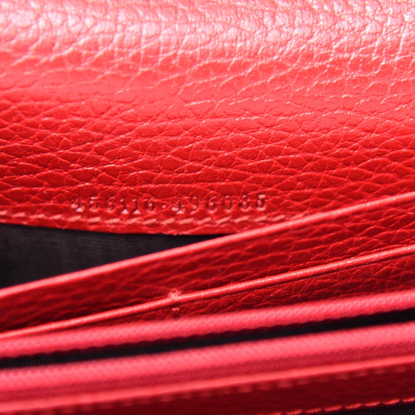 Dollar Calfskin GG Marmont Continental Wallet Hibiscus Red
