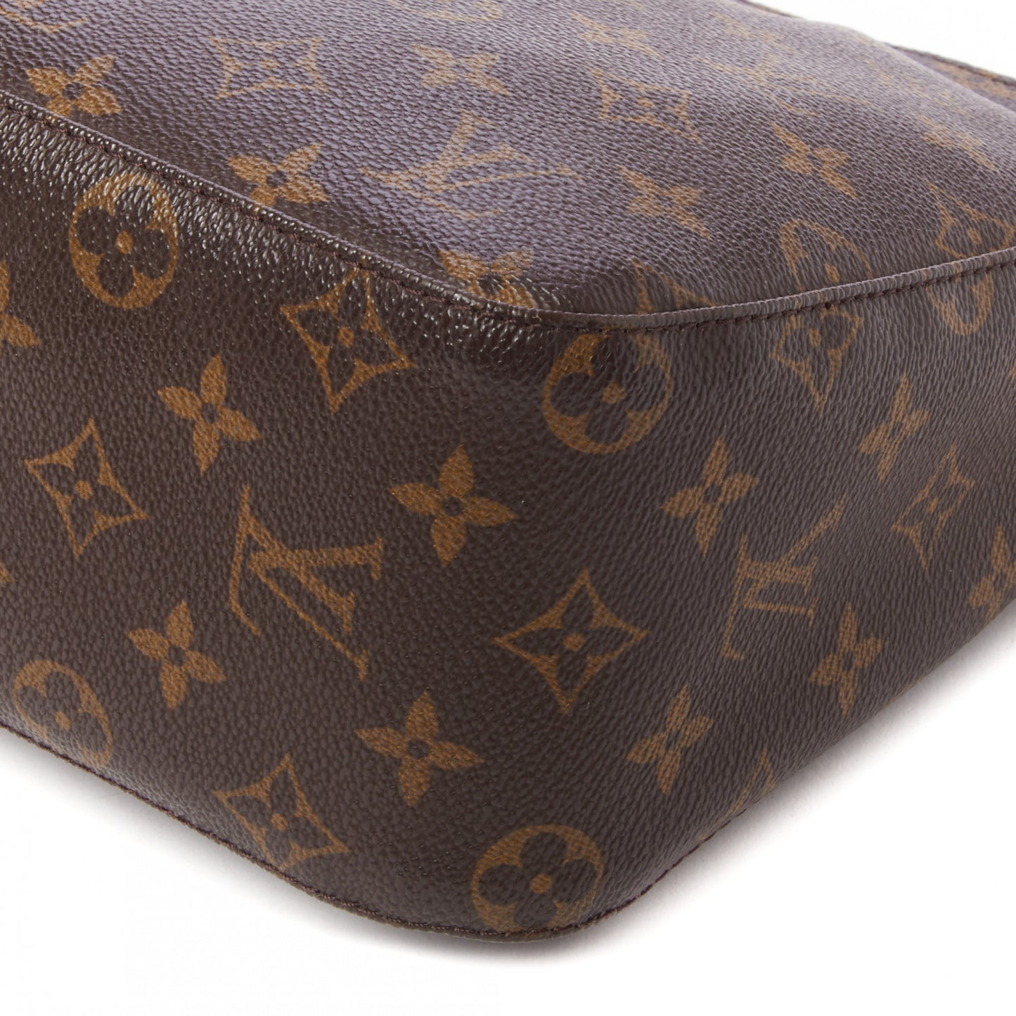 Monogram Looping MM