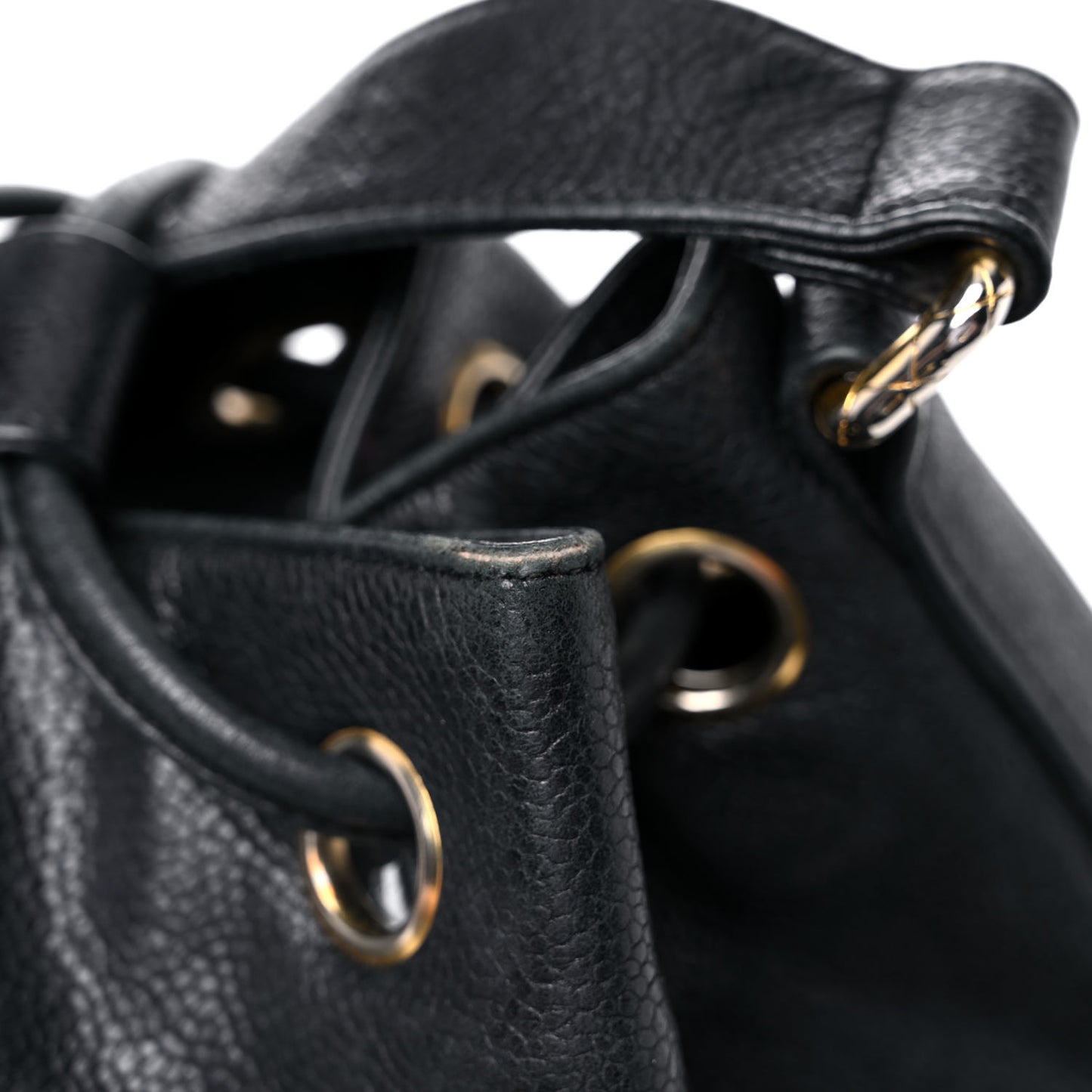 Caviar Drawstring Shoulder Bag Black
