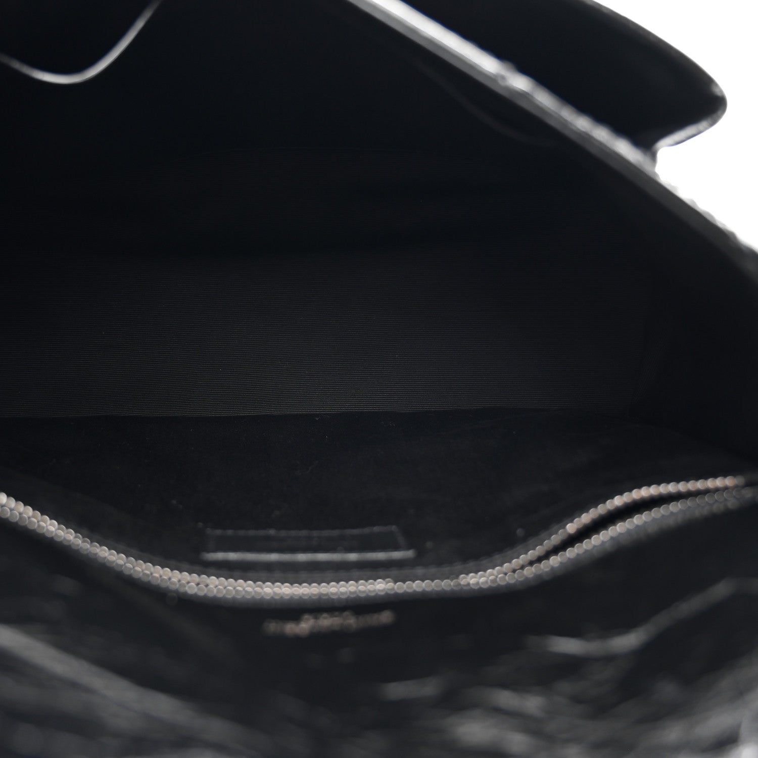 Saint Laurent Crinkled Calfskin Matelasse Monogram Medium Niki Chain Satchel Black 5 of 10