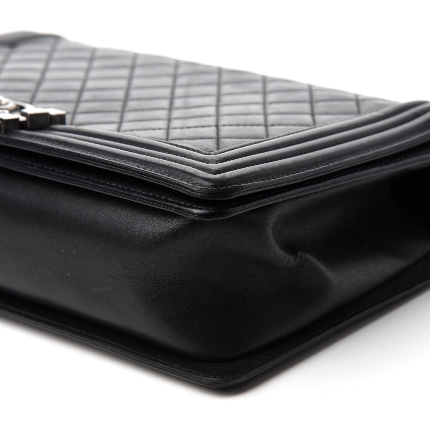 Chanel Calfskin Quilted New Medium Boy Flap Black 7 of 11