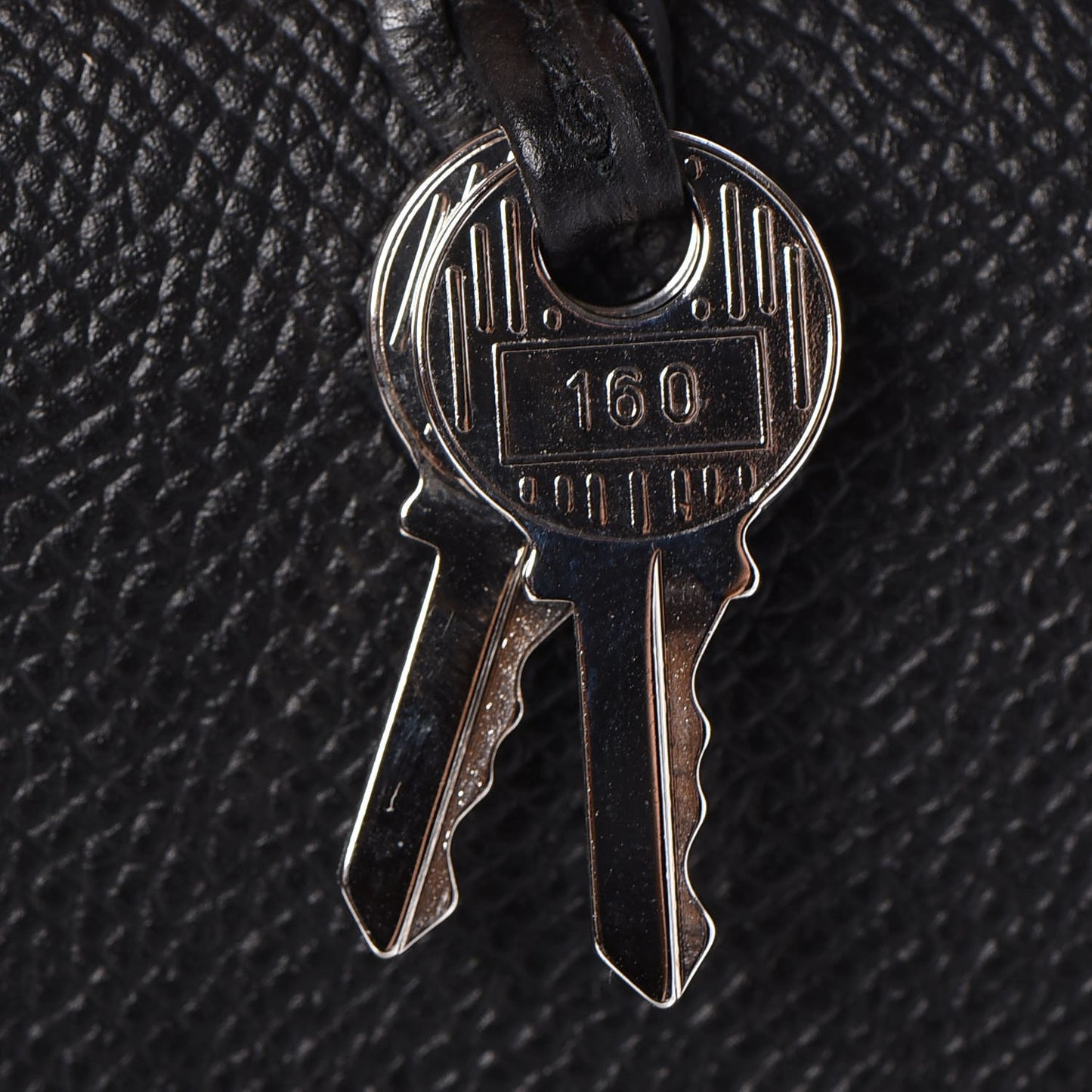 Epsom Kelly Sellier 28 Black