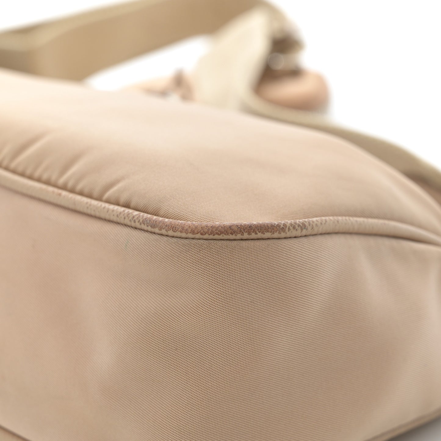 Nylon Re-Edition 2005 Shoulder Bag Cammeo