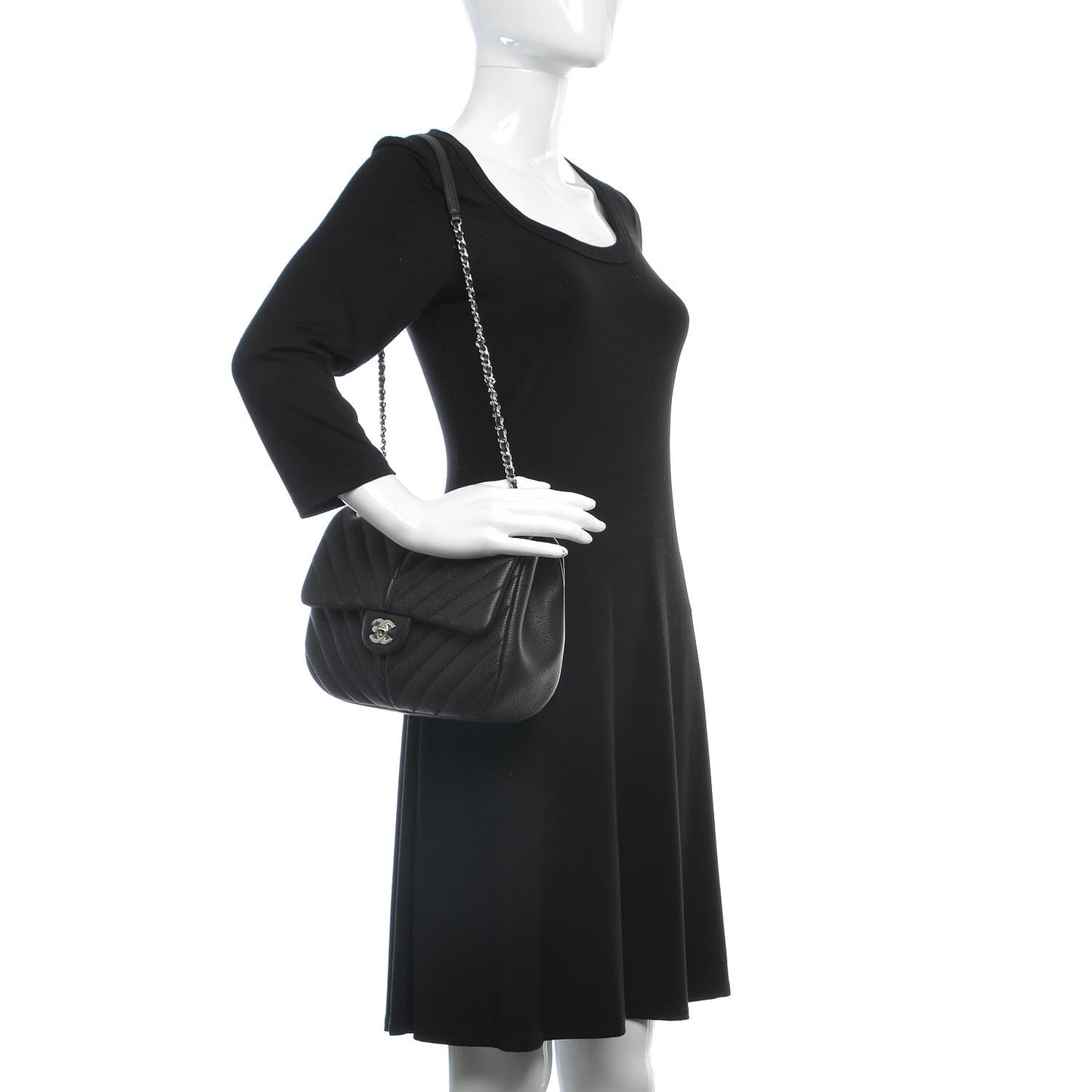 Caviar Chevron Quilted Small Puffy CC Flap Black
