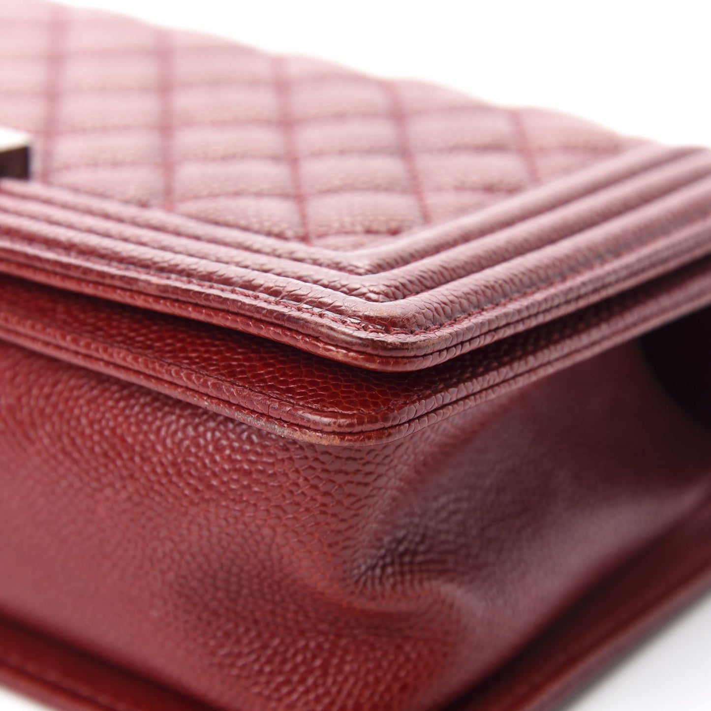 Caviar Quilted Medium Boy Flap Dark Red