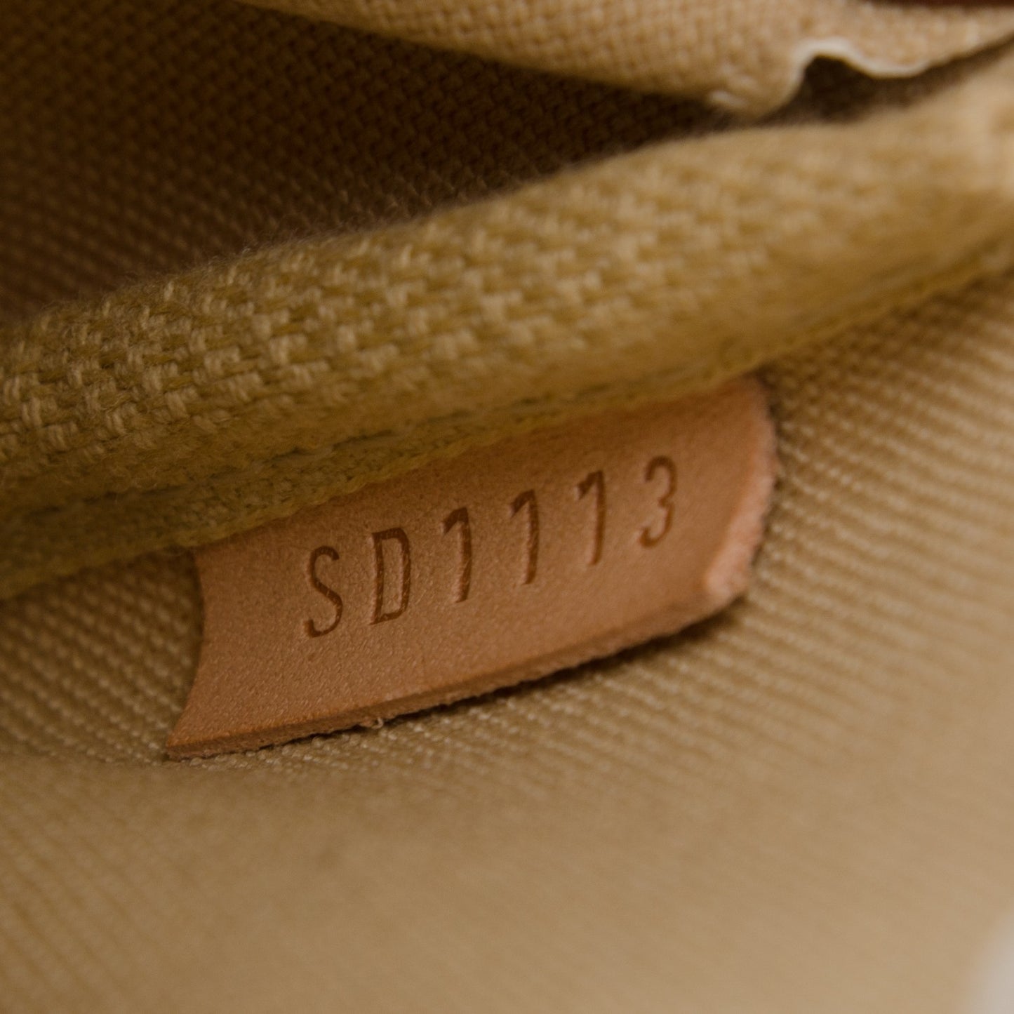 Damier Azur Eva Clutch