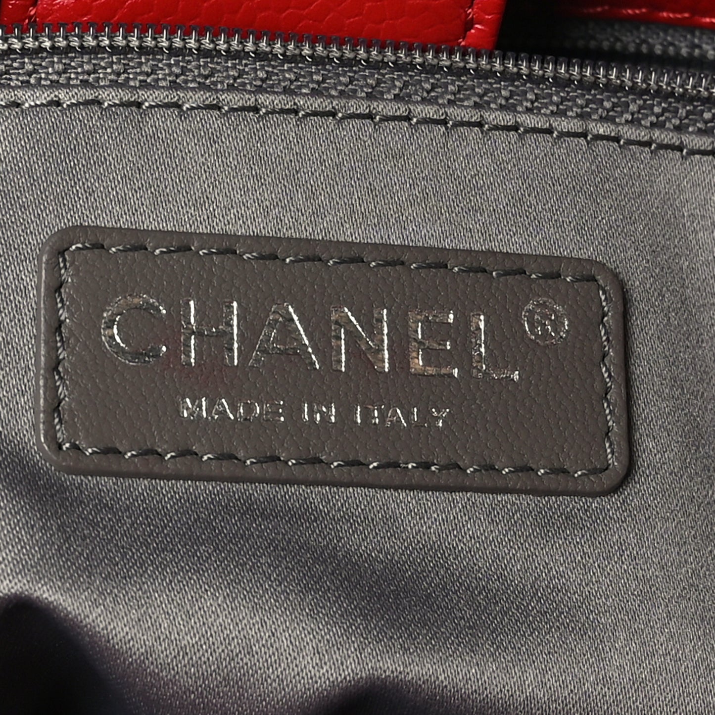 Caviar Quilted Vertical Grand Shopping Tote GST Red