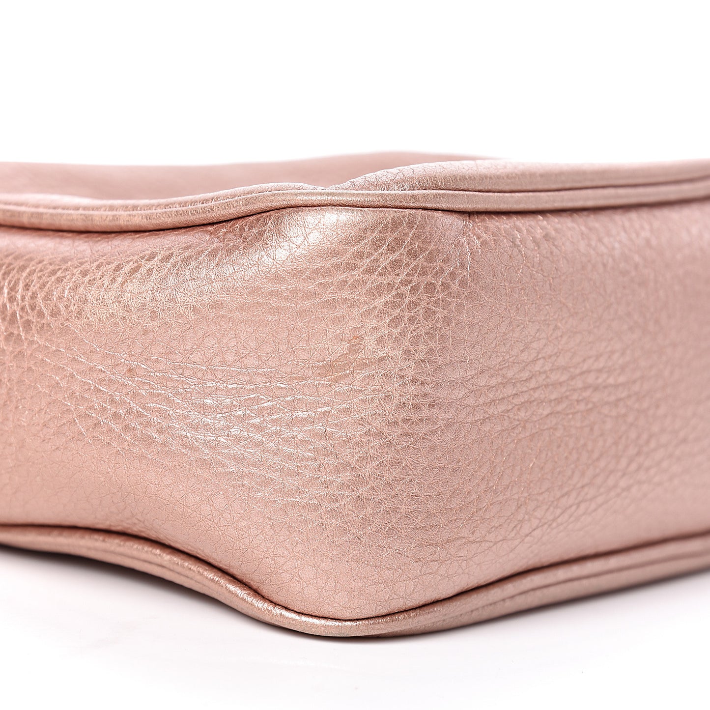 Metallic Pebbled Calfskin Small Soho Disco Bag Pink