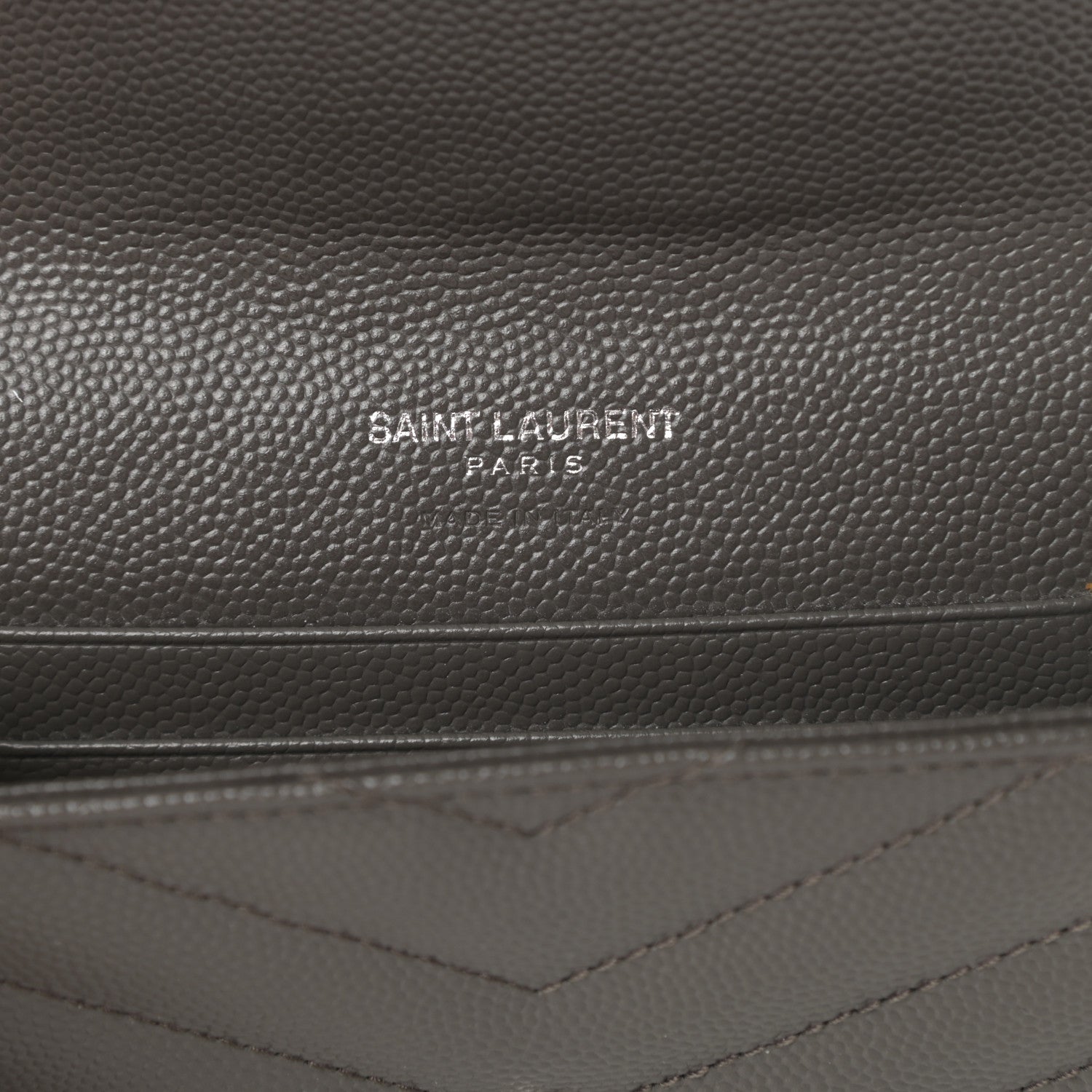 Saint Laurent Grain De Poudre Matelasse Chevron Small Monogram Envelope Wallet Earth 6 of 8