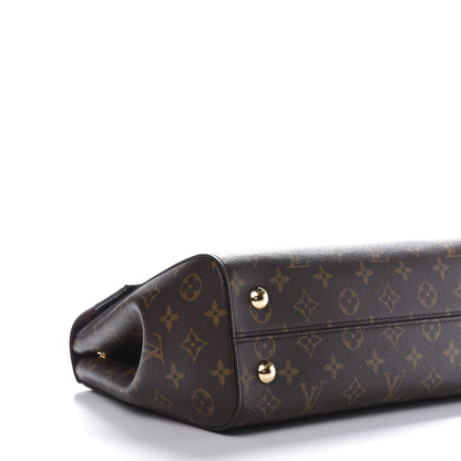 Louis Vuitton Monogram Cluny MM 6 of 10