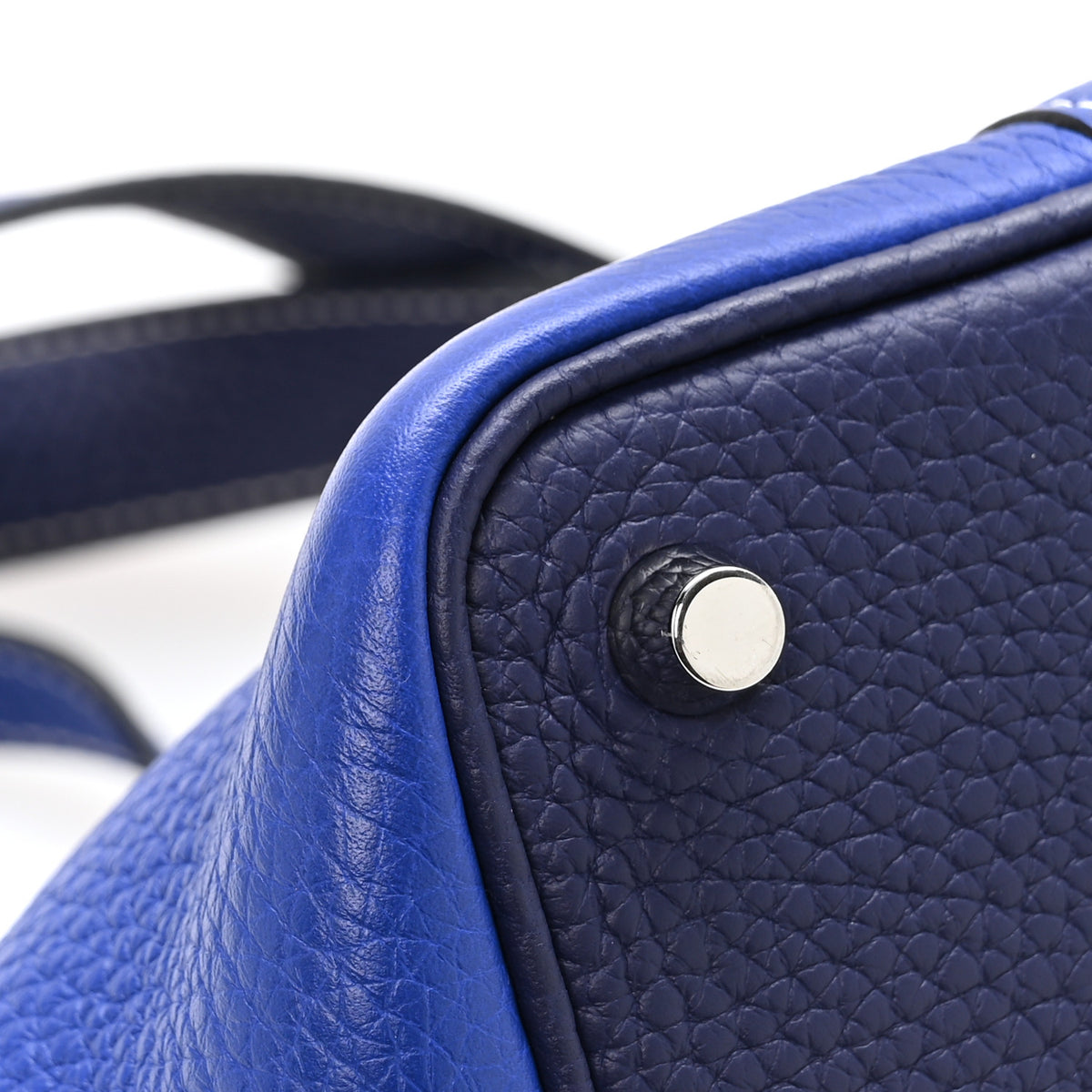 Taurillon Clemence Casaque Picotin Lock 18 PM Bleu Electrique Bleu Encre
