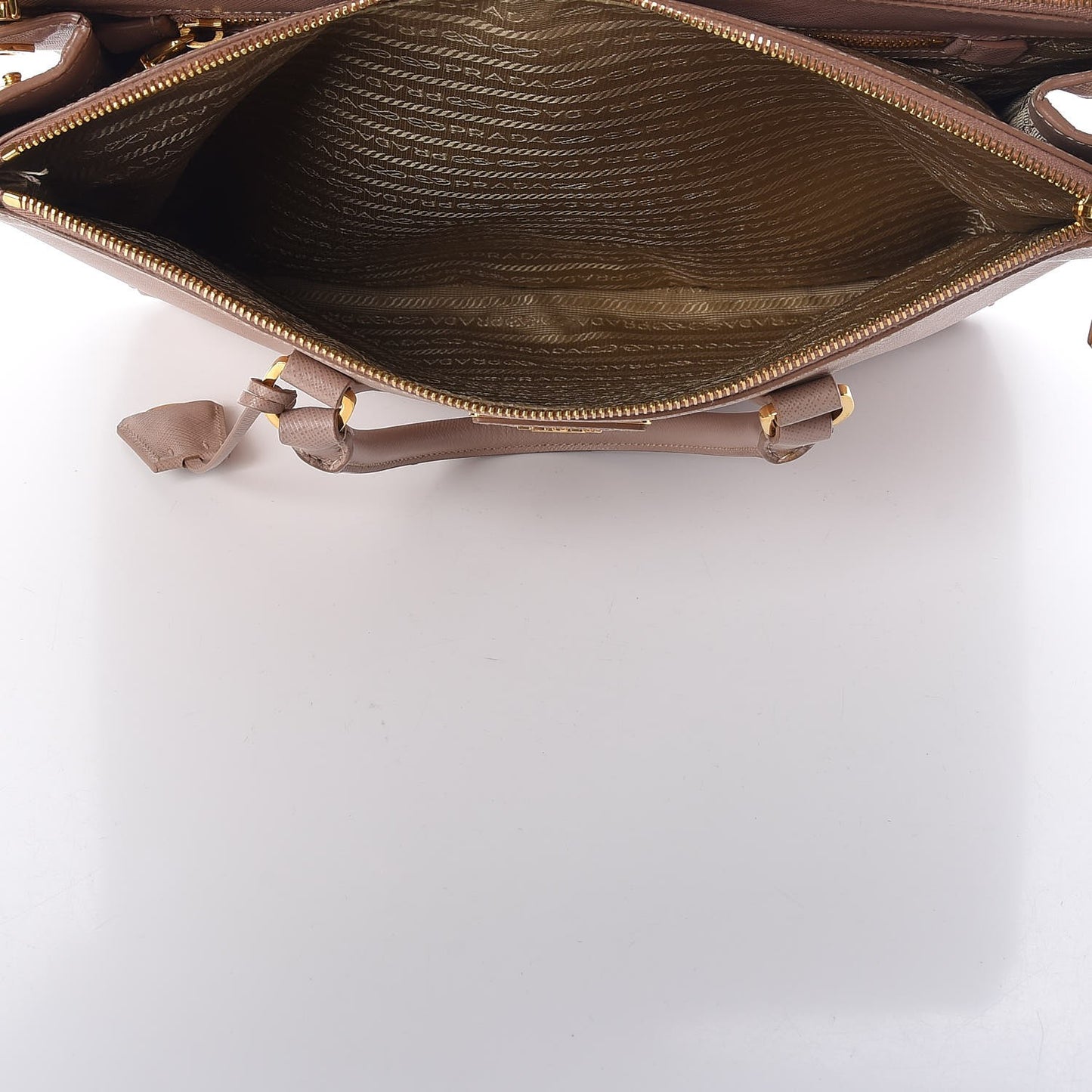 Saffiano Large Galleria Double Zip Tote Cammeo