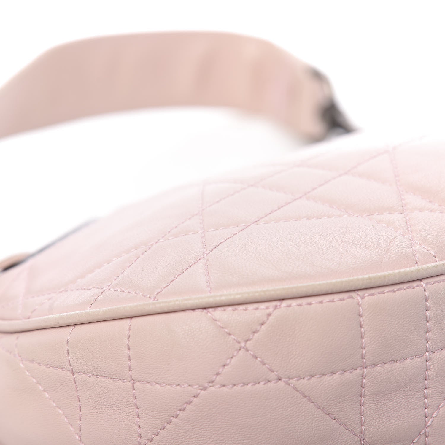 Christian Dior Lambskin Cannage Small Hobo Light Pink 20 of 21