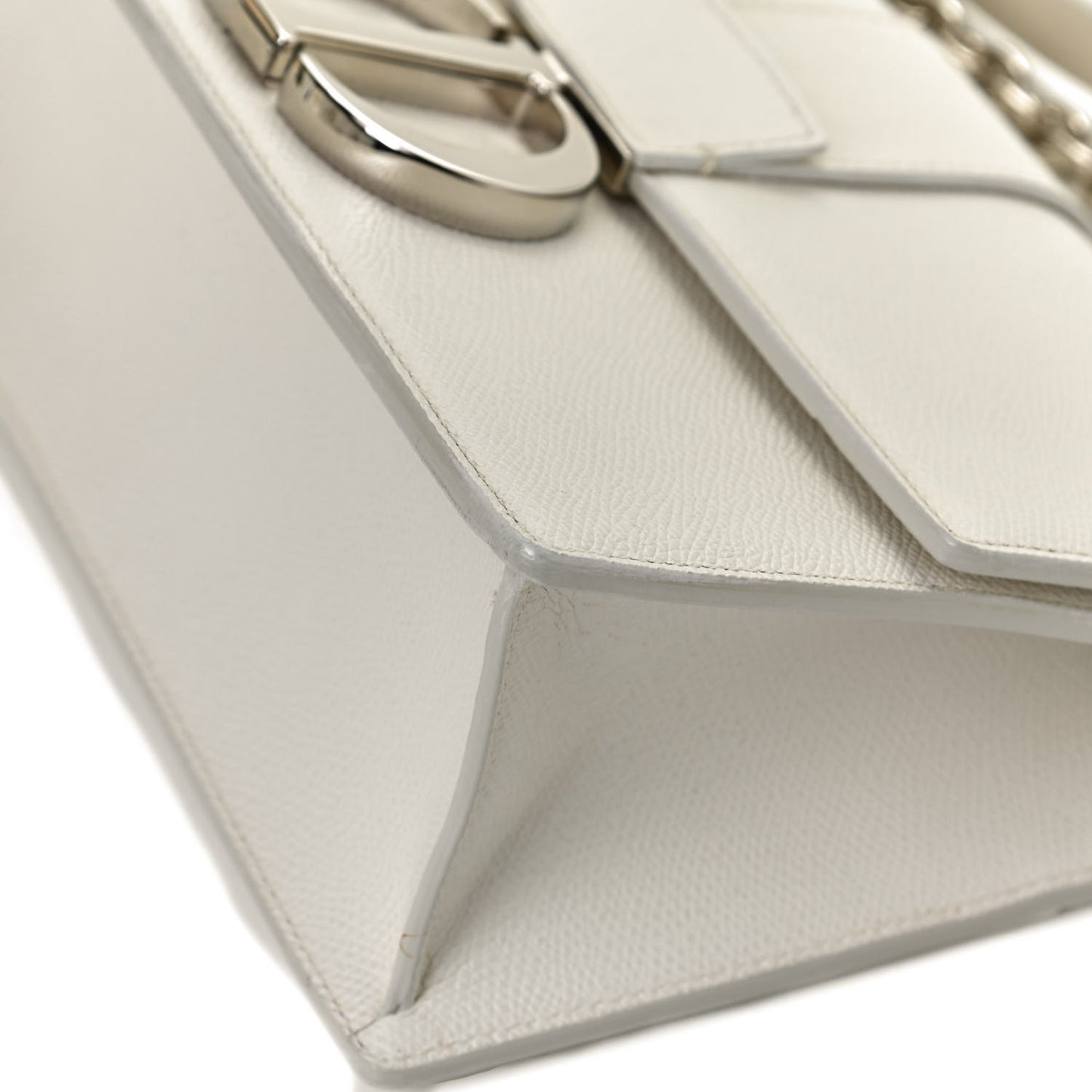 Grained Calfskin 30 Montaigne Chain Flap Bag White