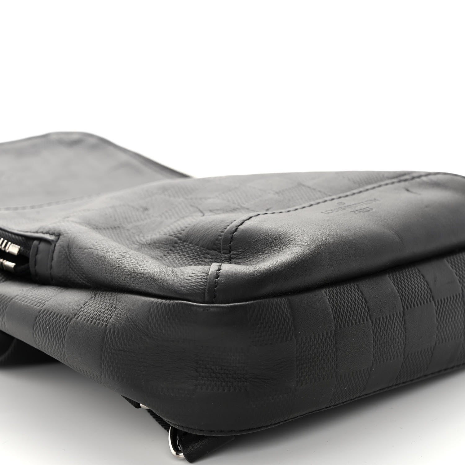 Louis Vuitton Damier Infini Avenue Sling Bag Onyx 8 of 9